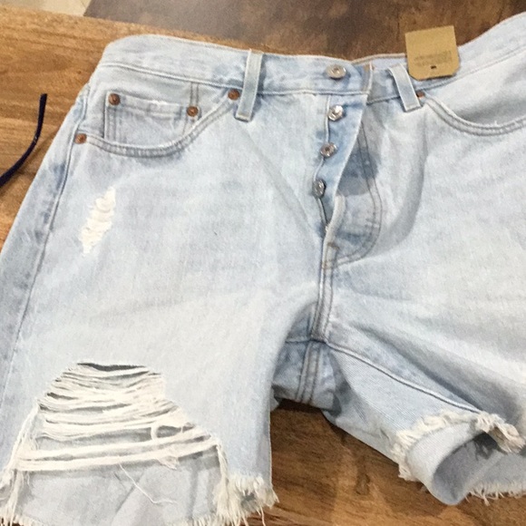 Levi's® Premium 501® MID THIGH WOMEN'S SHORTS Long Jean Denim Raw Hem - Picture 3 of 6